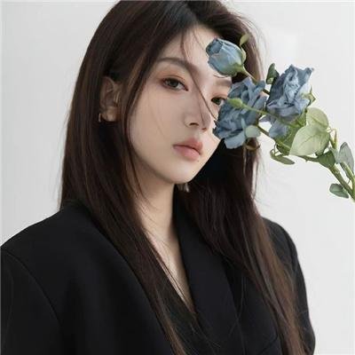 男性新娘子